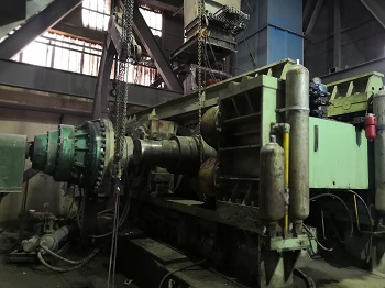 140-80輥壓機(jī)軸頭磨損在線修