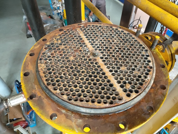 如何針對冷油器管板腐蝕滲漏進行在
